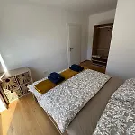 Mit Seeblick, 6 In Apartment