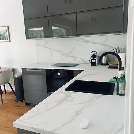 Apartment Mit Seeblick, 6 In Reifnitz