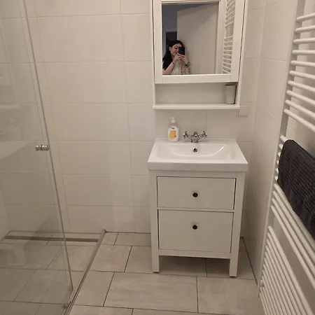 Mit Seeblick, 6 In Apartment