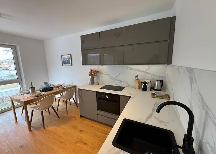 Mit Seeblick, 6 In Apartman *